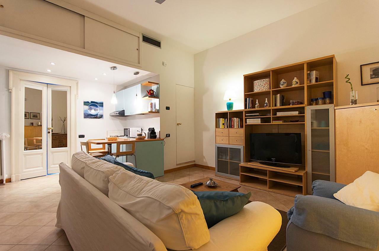 Elegant Apartment In Sant'Ambrogio Milan Exterior photo